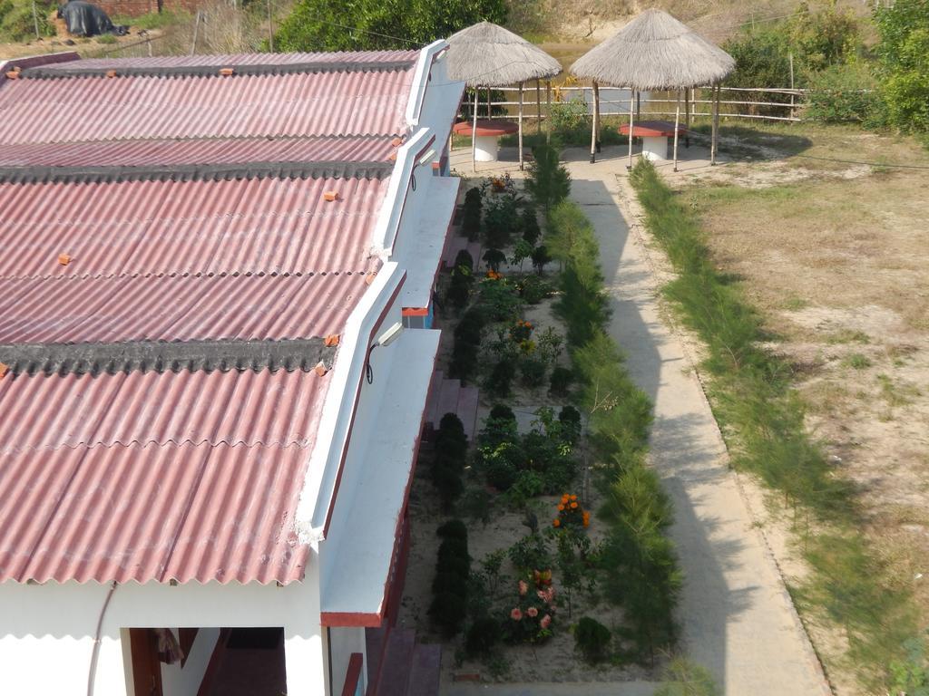 Hotel Mainak, Mandarmani Bagian luar foto