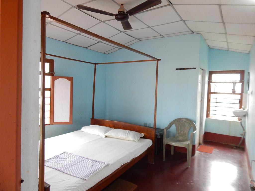 Hotel Mainak, Mandarmani Ruang foto