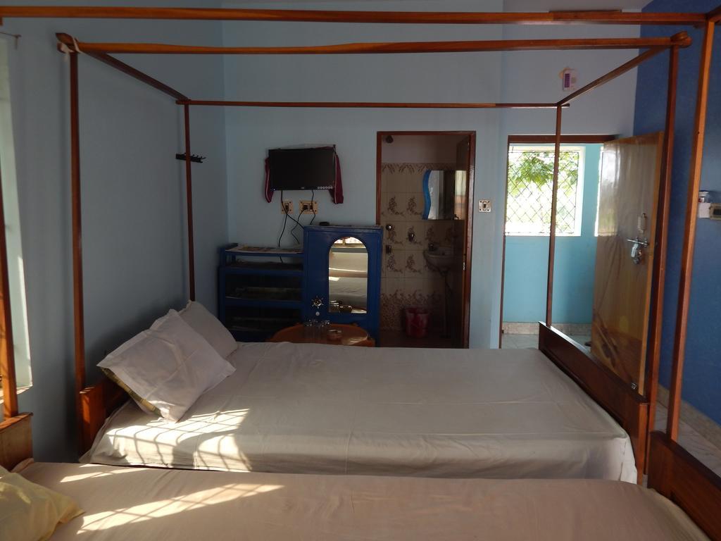 Hotel Mainak, Mandarmani Ruang foto