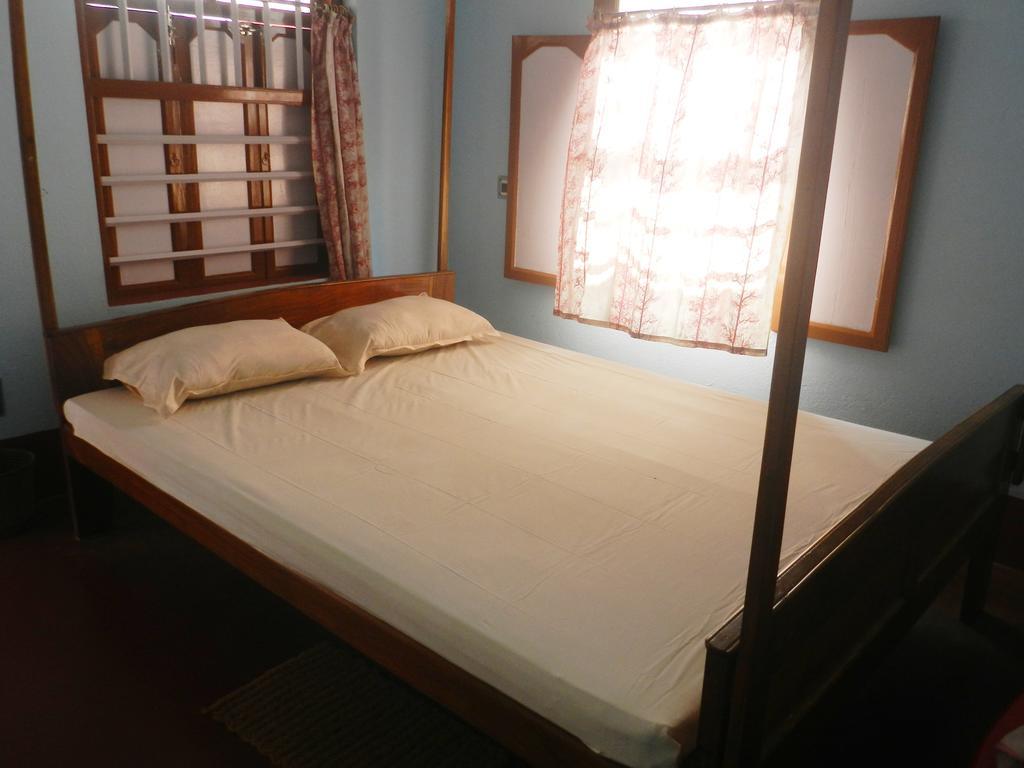 Hotel Mainak, Mandarmani Ruang foto