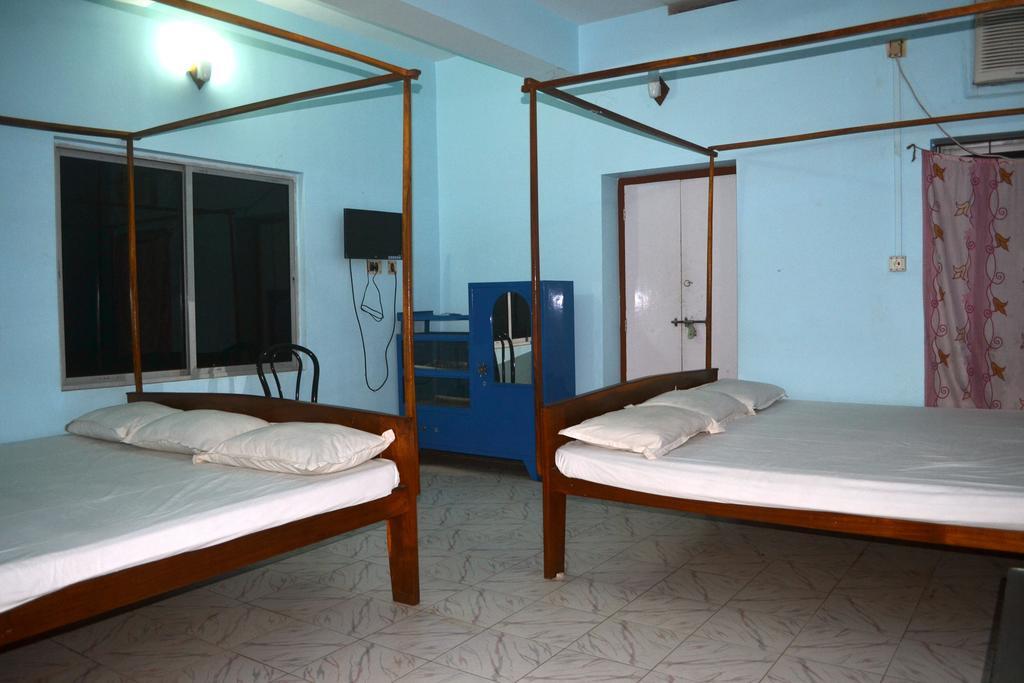Hotel Mainak, Mandarmani Ruang foto